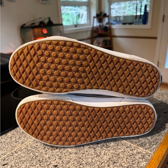 RARE & Sz 10.5 VANS MTE SK8-Hi Scotchgard Black White Brown
Leather Suede Shoes - Picture 5 of 5